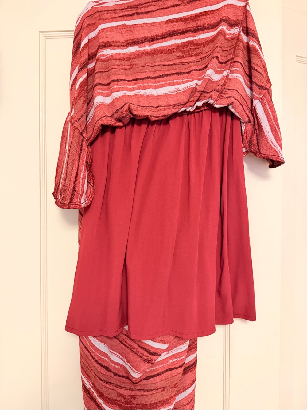 Evereve Burnt Orange and Lavendar Strapless Smocked Maxi Dress - Picture 5 of 5